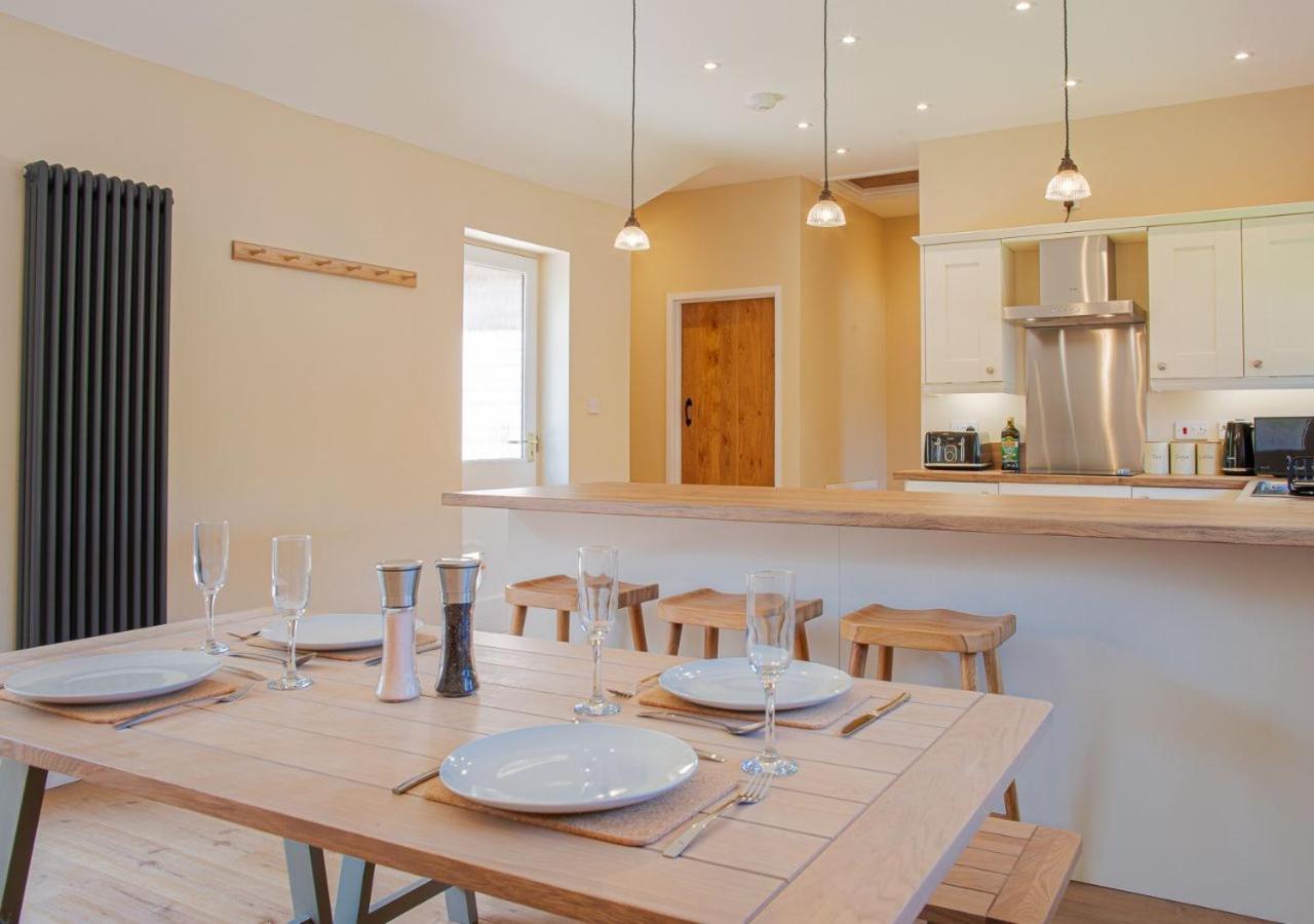 The Barn In Longhope - Luxury Barn Conversion Exteriér fotografie