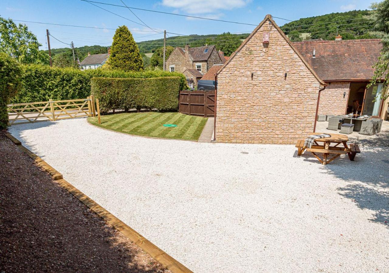 The Barn In Longhope - Luxury Barn Conversion Exteriér fotografie