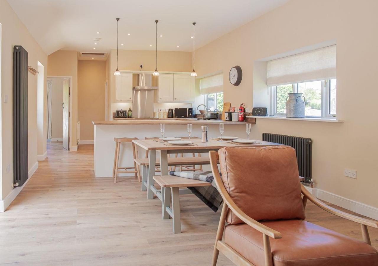 The Barn In Longhope - Luxury Barn Conversion Exteriér fotografie