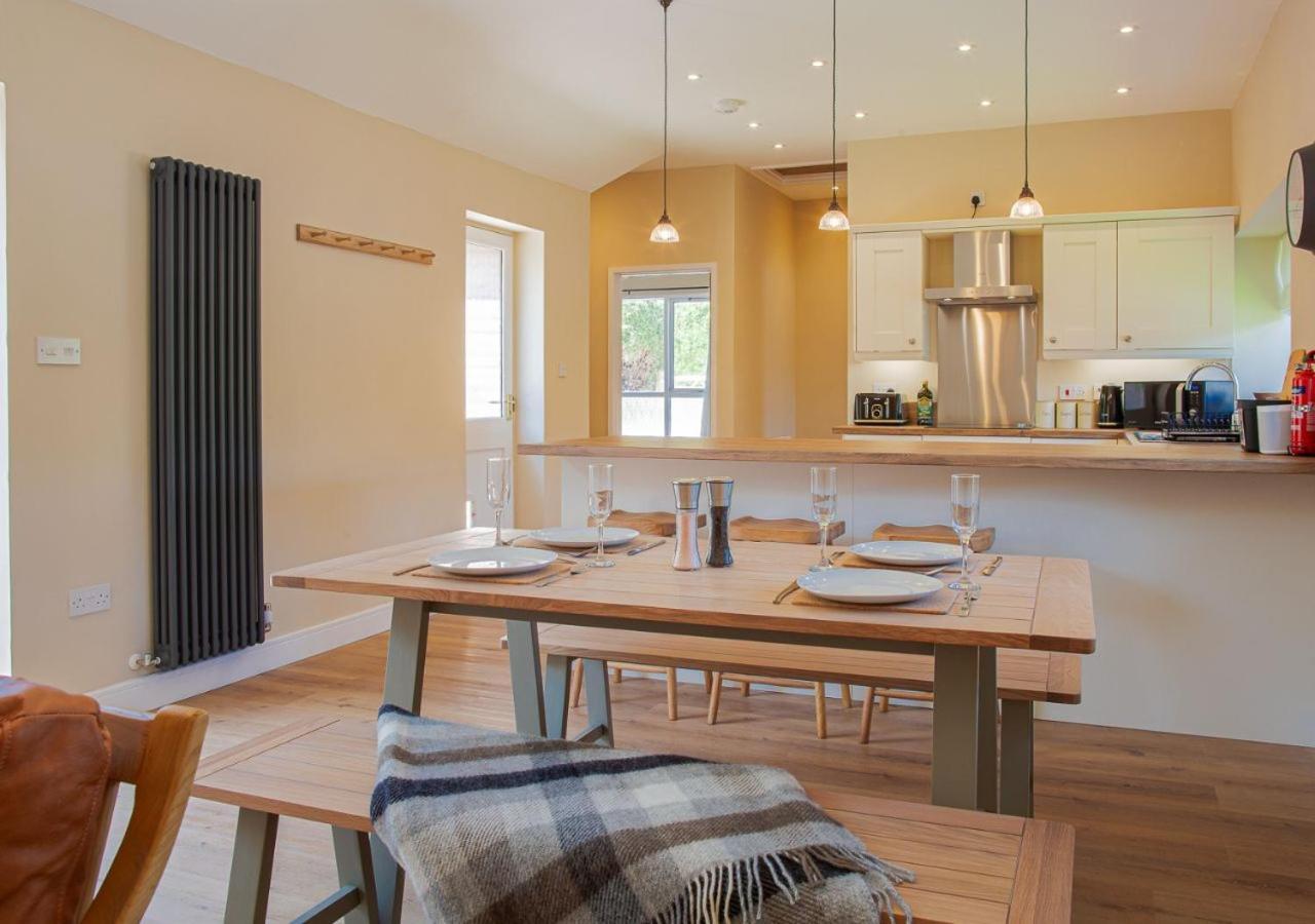 The Barn In Longhope - Luxury Barn Conversion Exteriér fotografie